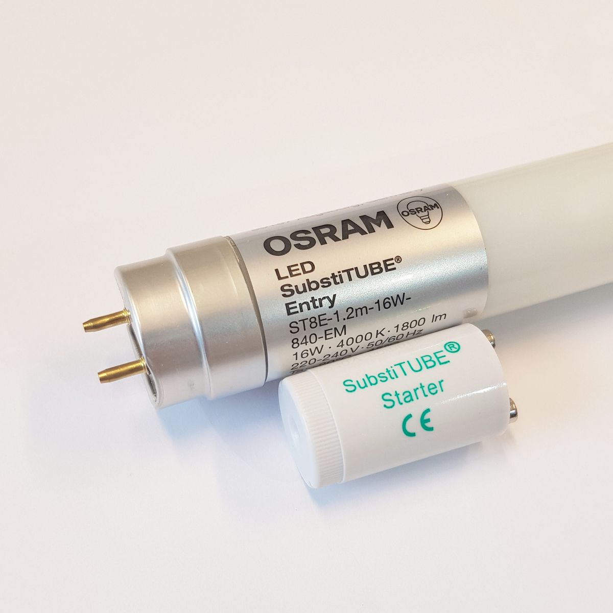 2x Osram SubstiTUBE T8 LED Starter